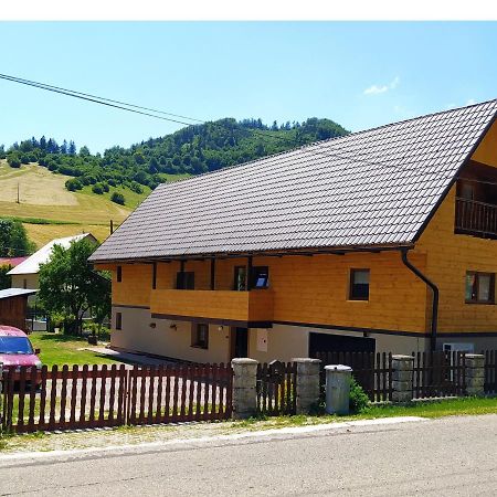 Chalupa Prazenica Liptovske Revuce Esterno foto